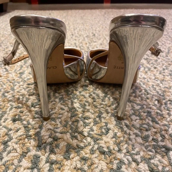 Designer - Picture 2 of 2